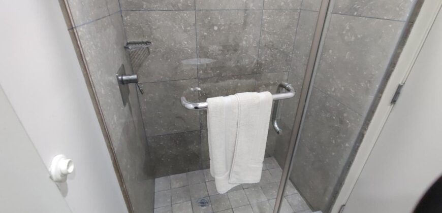 Unit 318 – Ocean View Balcony