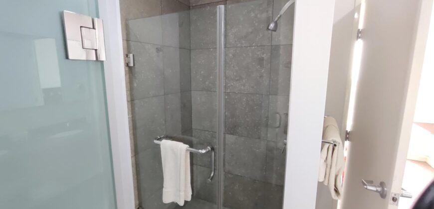 Unit 318 – Ocean View Balcony