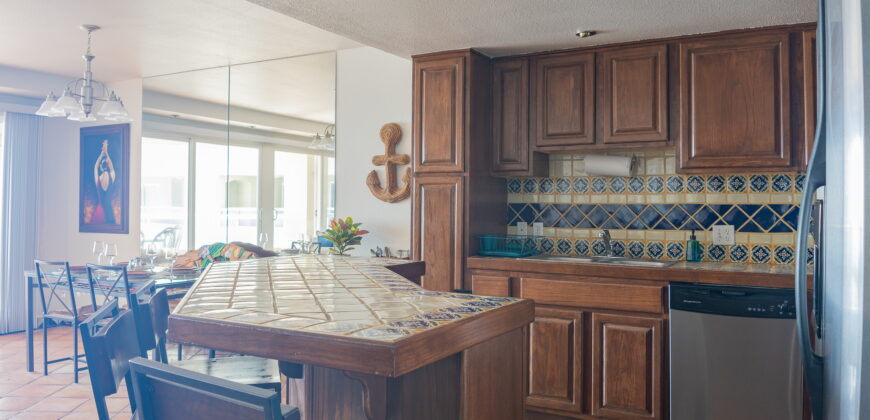 La Jolla Del Mar Condo